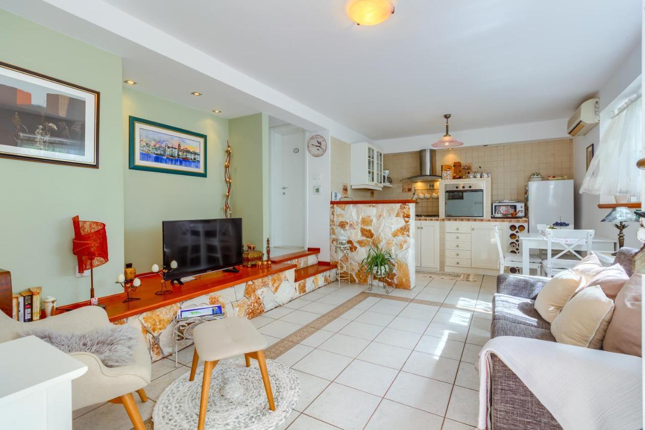 Apartament Meri